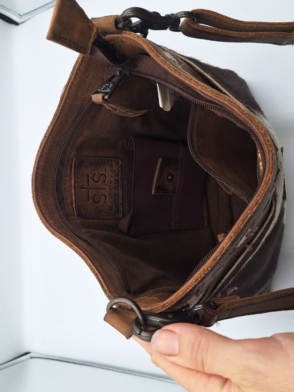 STS Ranchwear Leather Cowhide Crossbody Purse Western Hourglass Pattern - Picture 8 of 11